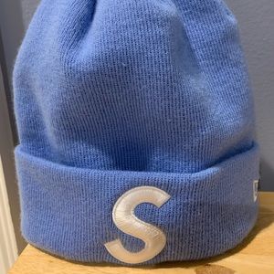 Supreme S logo Beanie